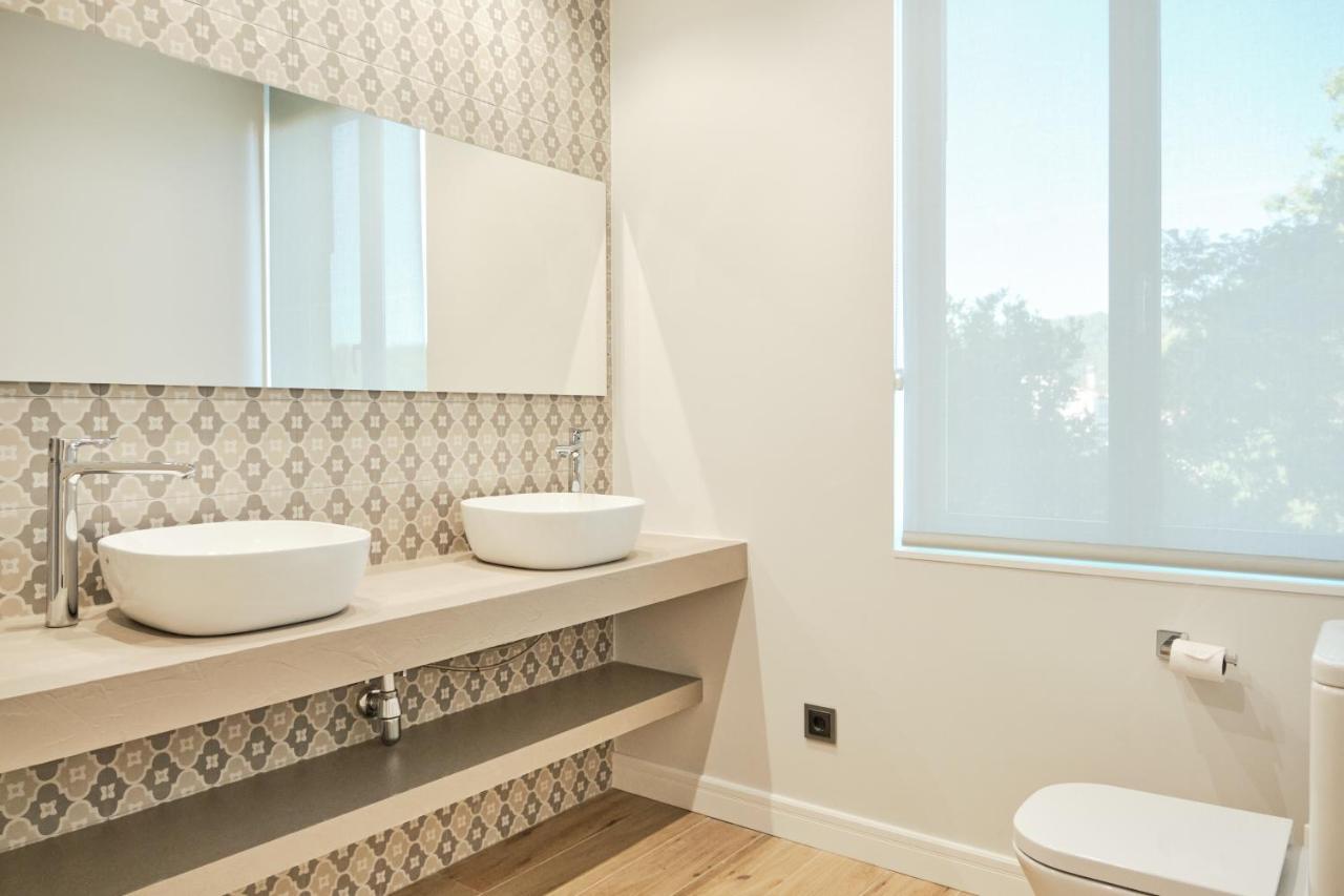 Elegante Casa Familiar 10 personas con Jardín, Parking y Wifi Vila Serra De Outes Exterior foto