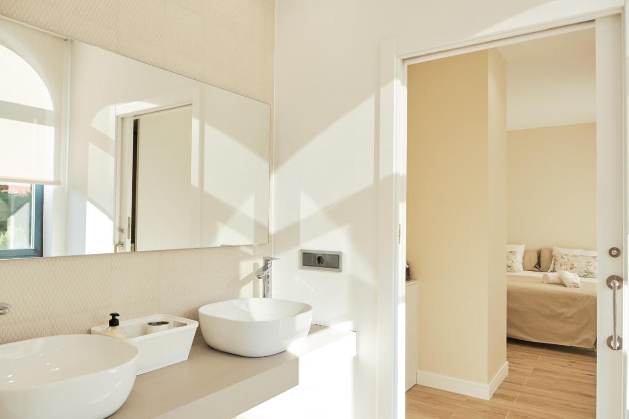 Elegante Casa Familiar 10 personas con Jardín, Parking y Wifi Vila Serra De Outes Exterior foto