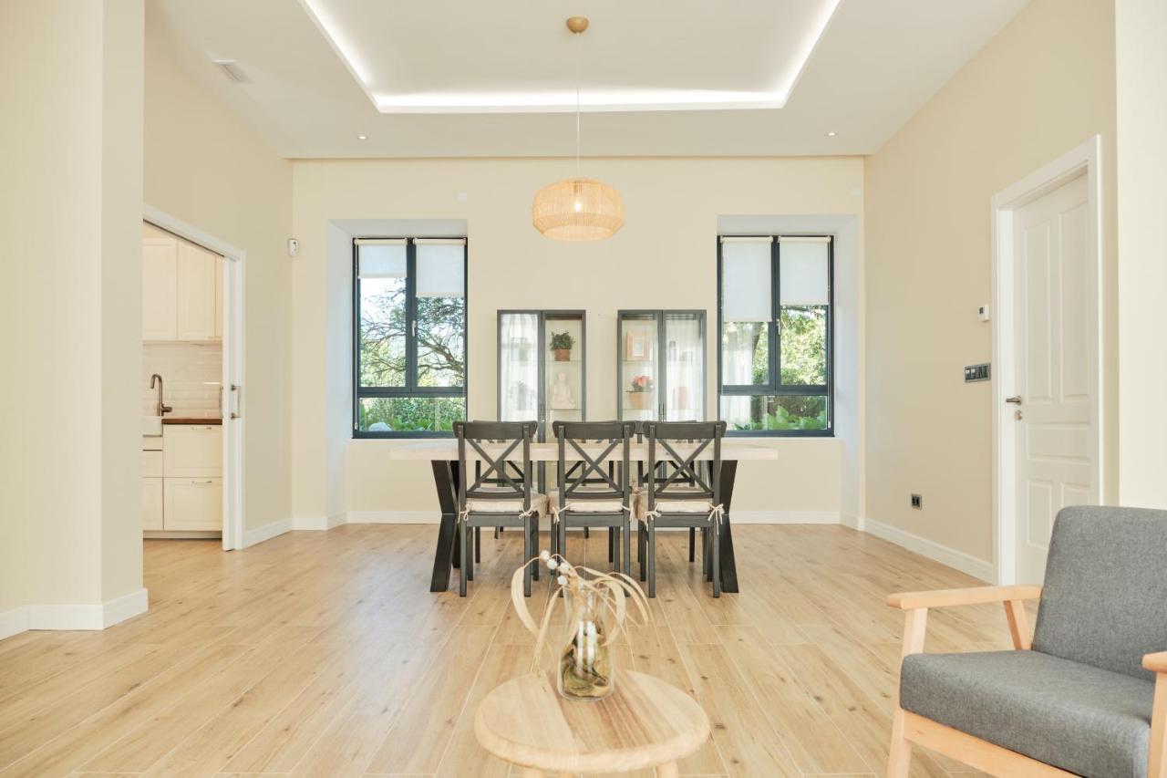 Elegante Casa Familiar 10 personas con Jardín, Parking y Wifi Vila Serra De Outes Exterior foto