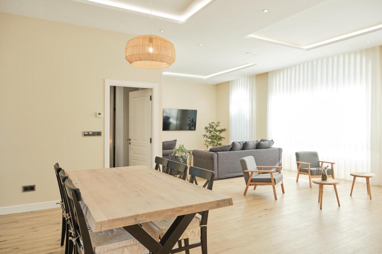 Elegante Casa Familiar 10 personas con Jardín, Parking y Wifi Vila Serra De Outes Exterior foto
