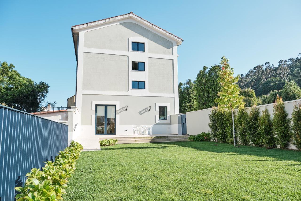 Elegante Casa Familiar 10 personas con Jardín, Parking y Wifi Vila Serra De Outes Exterior foto