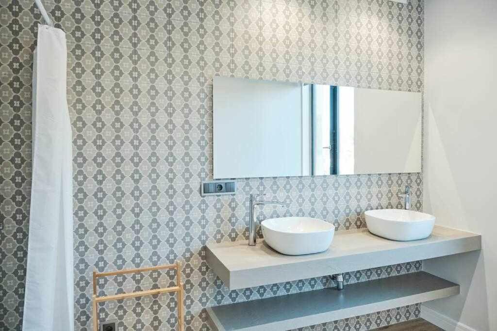 Elegante Casa Familiar 10 personas con Jardín, Parking y Wifi Vila Serra De Outes Exterior foto
